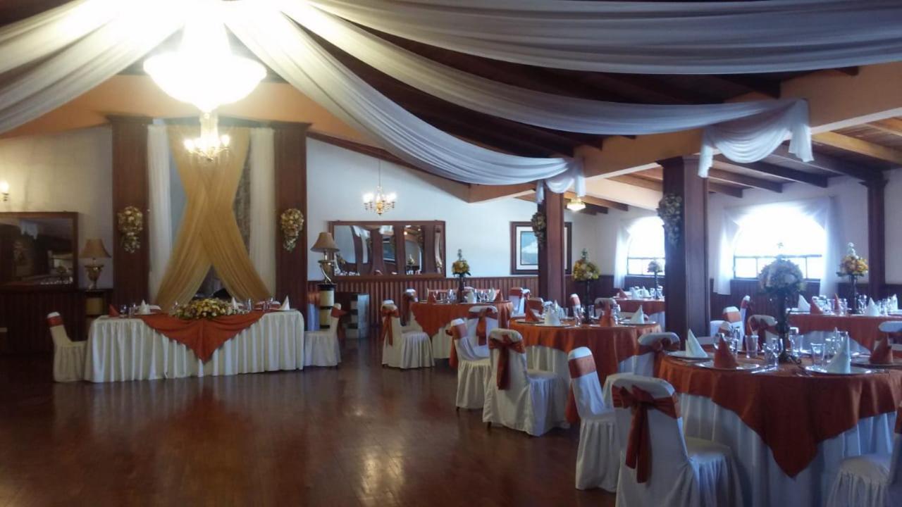 Hotel Chimborazo Internacional Ріобамба Екстер'єр фото